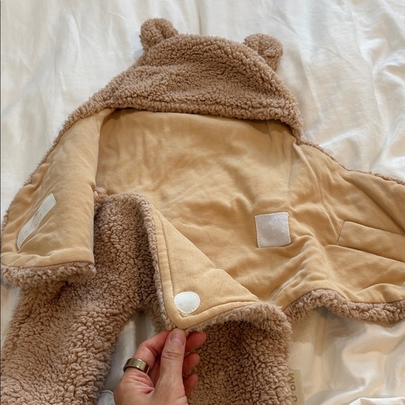 Cozy Tan Baby Bear Onesie 0-6M - Picture 5 of 5